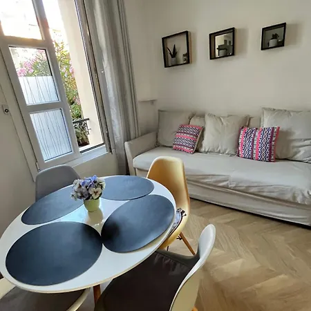 Moderne Et Cosy , 5 Min De La Gare De Rer D , Remise Des Cles En Main Propre Alfortville